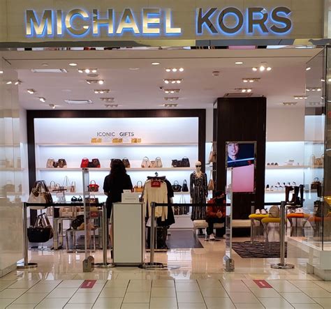 michael kors metrotown